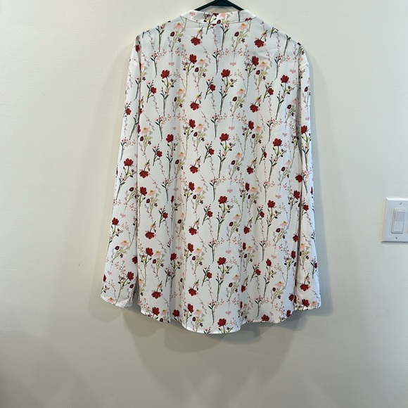 Noracora women’s blouse Size XL - Picture 3 of 4